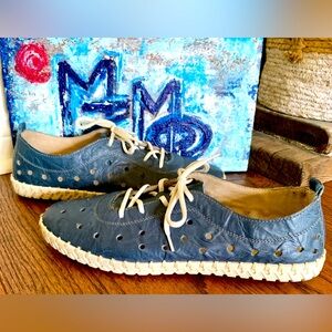 Rieker Sz 41/10.5 Germany Denim Blue perforated Leather Lace Up Athleisure Shoes